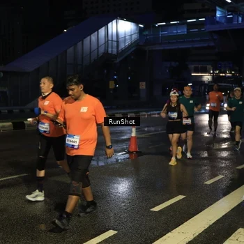 Runner Photo 7887934