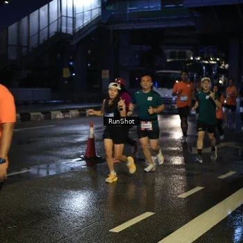 Runner Photo 7887935
