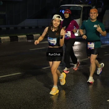 Runner Photo 7887954