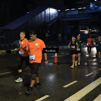 Runner Photo 7887963