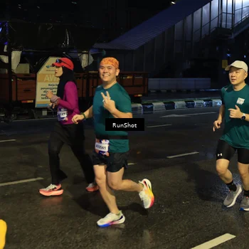 Runner Photo 7887977