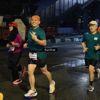 Runner Photo 7887980