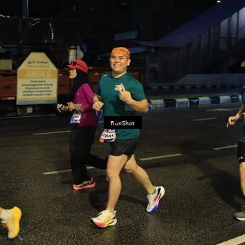 Runner Photo 7887987