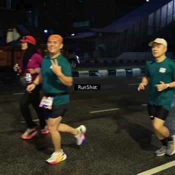 Runner Photo 7887991