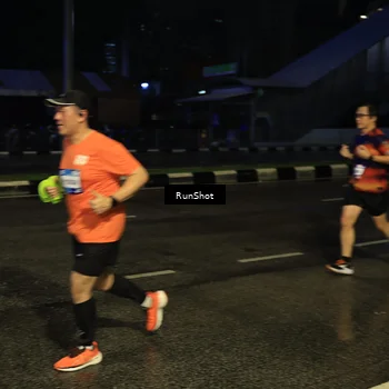Runner Photo 7887997