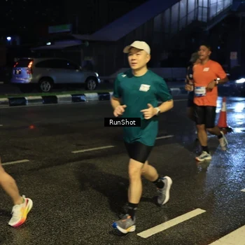 Runner Photo 7887998