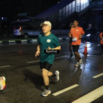 Runner Photo 7888000