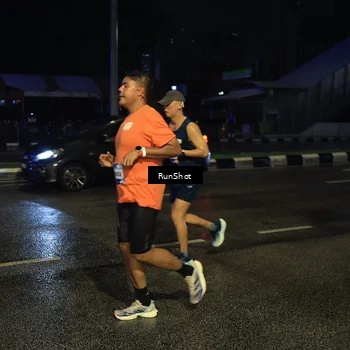Runner Photo 7888052