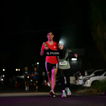 Runner Photo 7888054