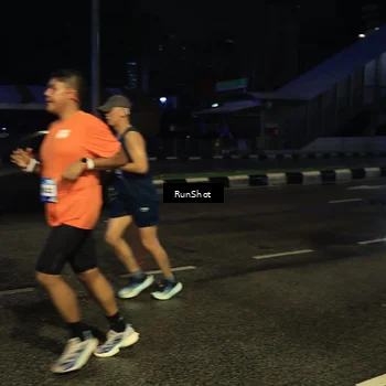 Runner Photo 7888055