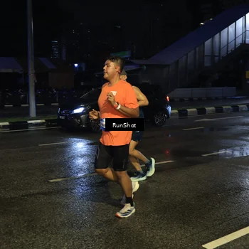 Runner Photo 7888060