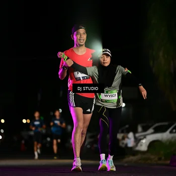 Runner Photo 7888066
