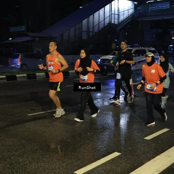 Runner Photo 7888074