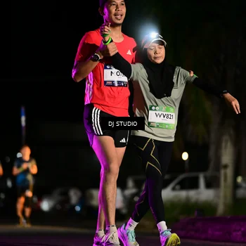 Runner Photo 7888084