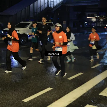 Runner Photo 7888087