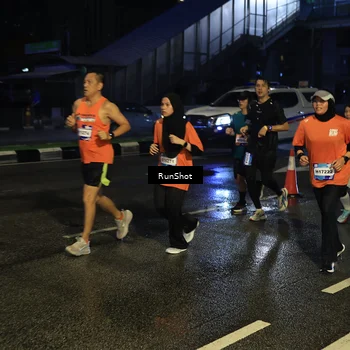 Runner Photo 7888089