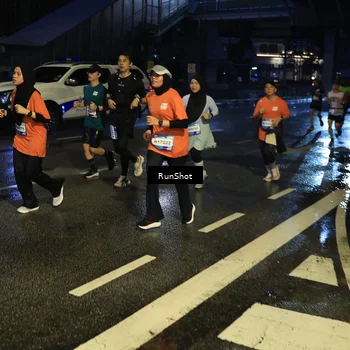Runner Photo 7888090