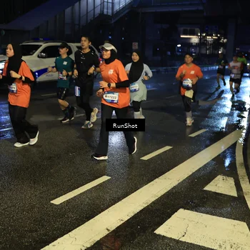 Runner Photo 7888091