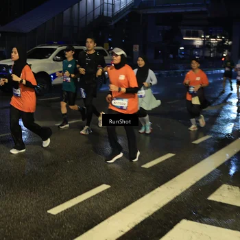 Runner Photo 7888094