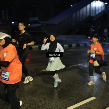 Runner Photo 7888122
