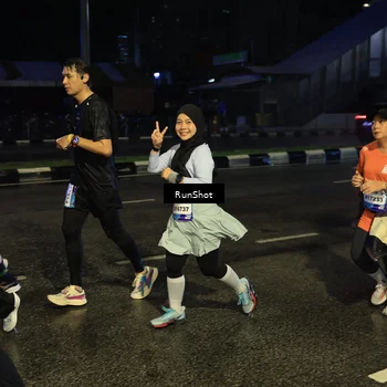 Runner Photo 7888135