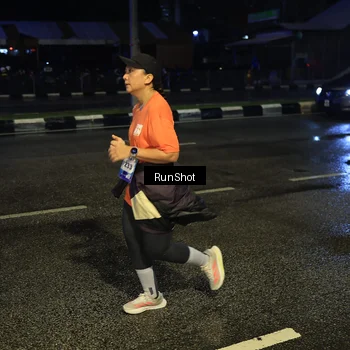 Runner Photo 7888165