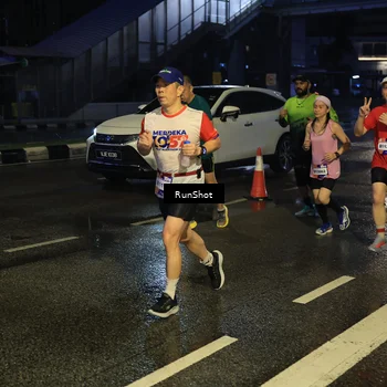 Runner Photo 7888198