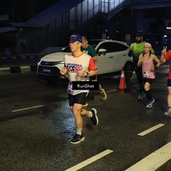 Runner Photo 7888202