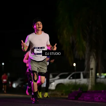 Runner Photo 7888214