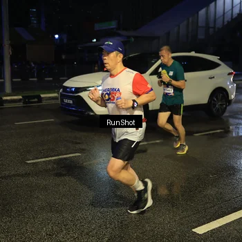 Runner Photo 7888219