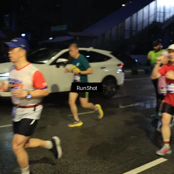Runner Photo 7888221