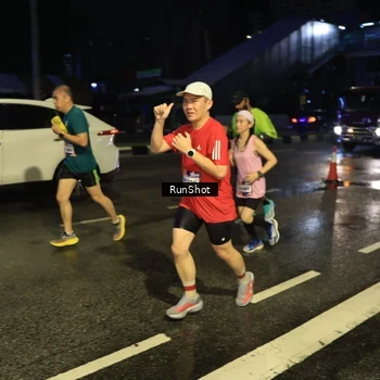 Runner Photo 7888240
