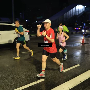 Runner Photo 7888244