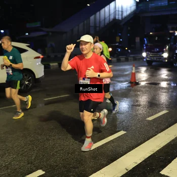 Runner Photo 7888250