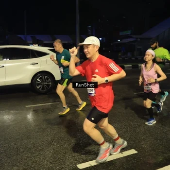Runner Photo 7888255