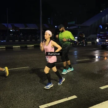 Runner Photo 7888267