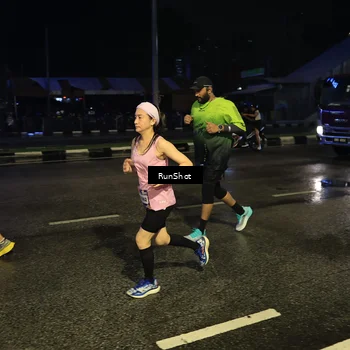 Runner Photo 7888271