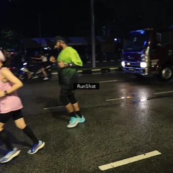 Runner Photo 7888283