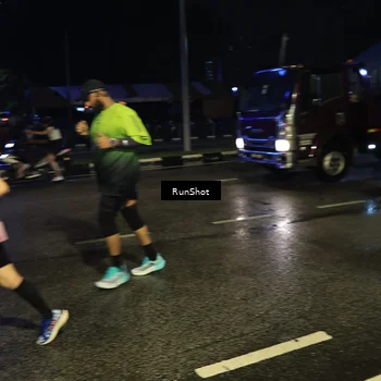 Runner Photo 7888285