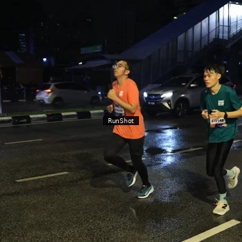 Runner Photo 7888316
