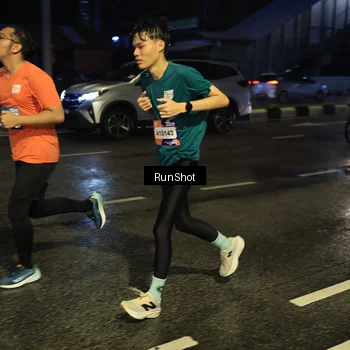 Runner Photo 7888330
