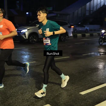 Runner Photo 7888331