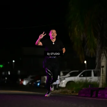 Runner Photo 7888346