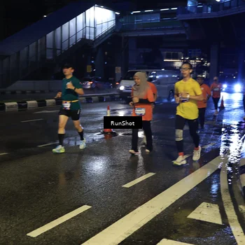 Runner Photo 7888361
