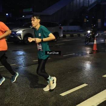 Runner Photo 7888394