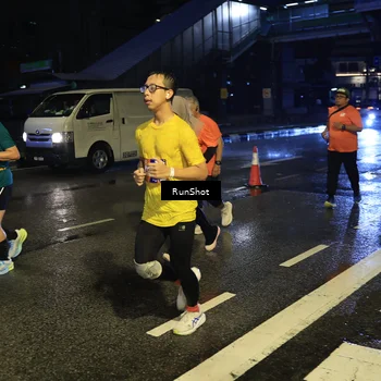 Runner Photo 7888397
