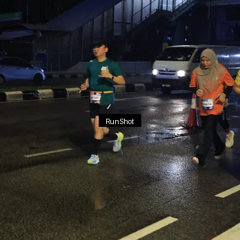 Runner Photo 7888399