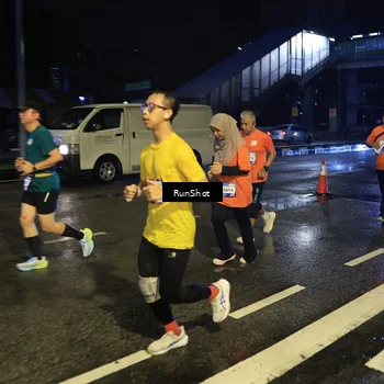 Runner Photo 7888405