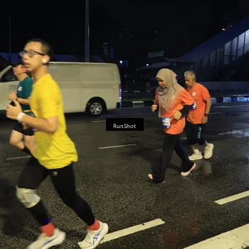 Runner Photo 7888429