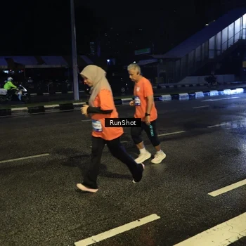 Runner Photo 7888446